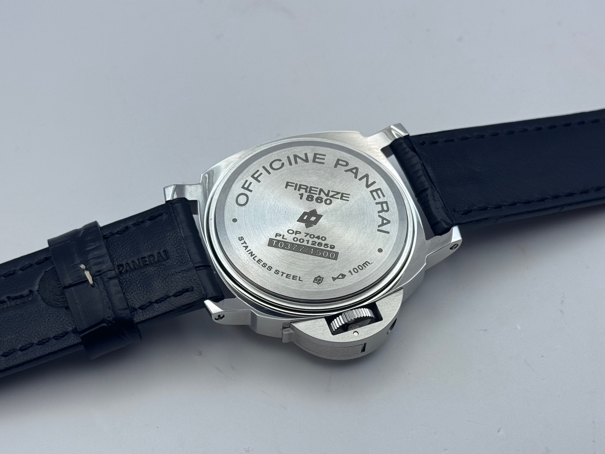 Caseback / engraving