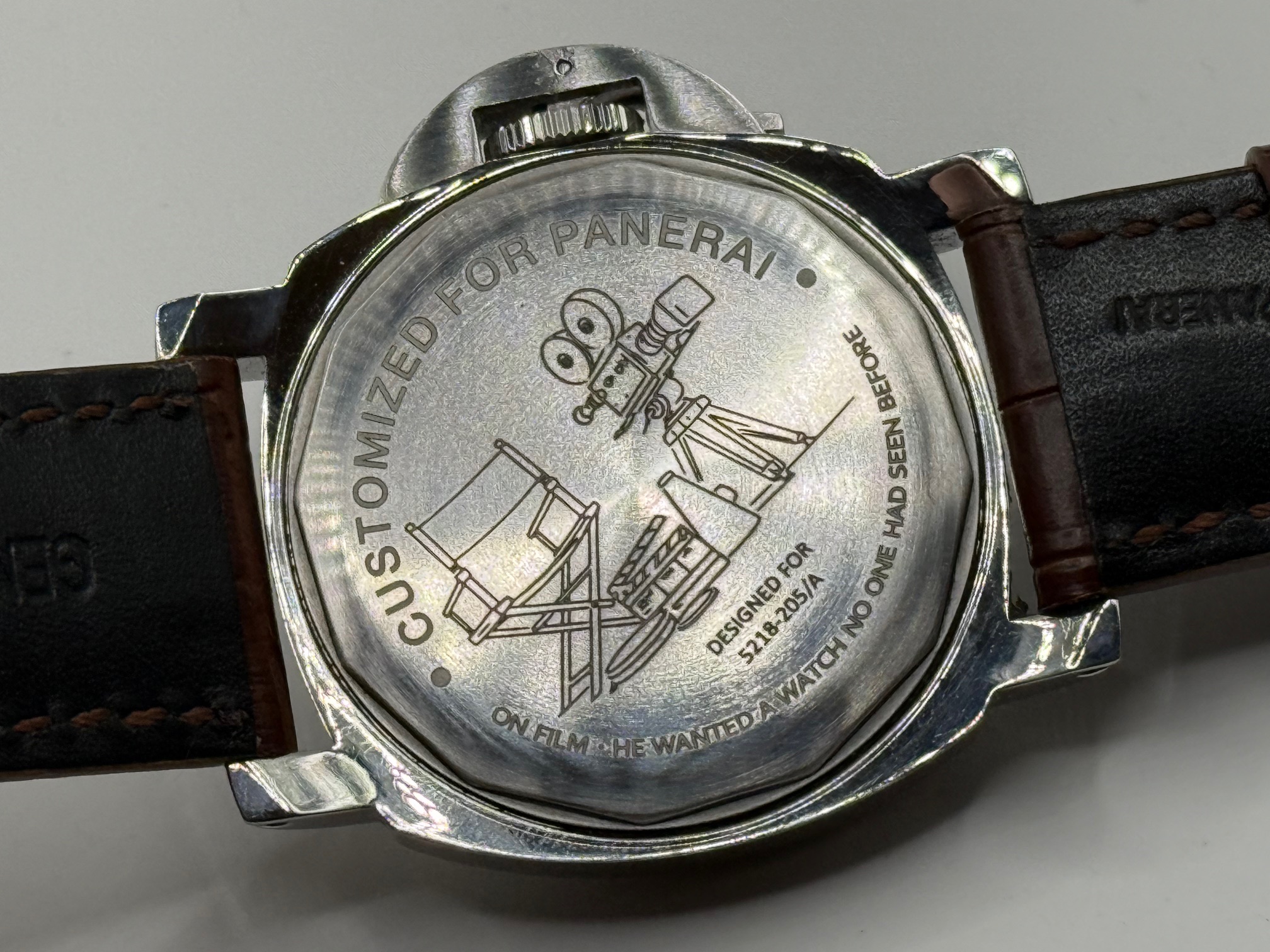 Caseback / engraving